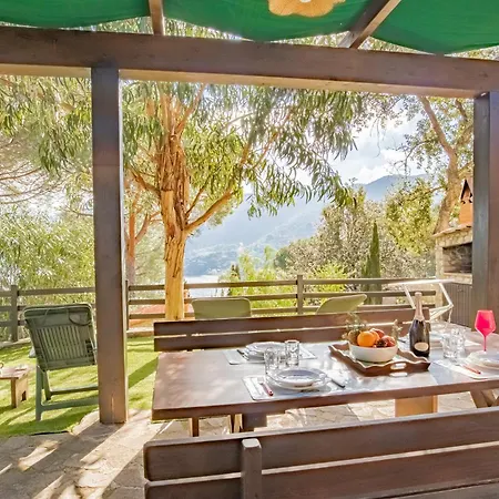 بيت للعطل Residenza Capo Perla *