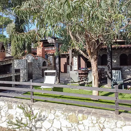 بيت للعطل Residenza Capo Perla كابوليفيري