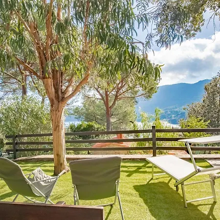 Residenza Capo Perla بيت للعطل *