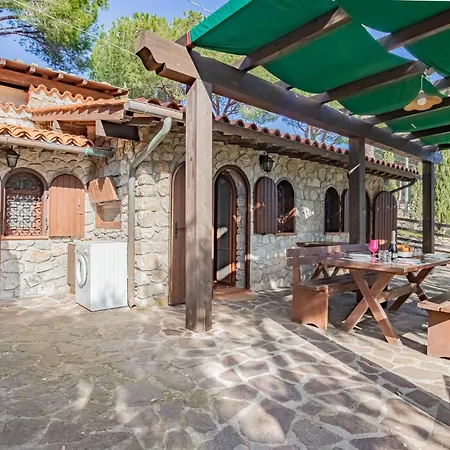 Residenza Capo Perla كابوليفيري